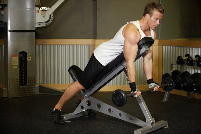 Barbell Curls Lying Against An Incline, start