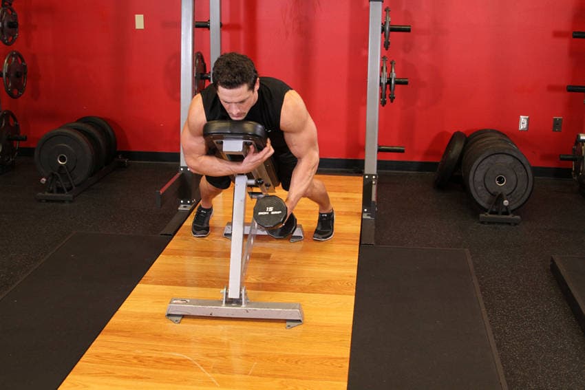 Dumbbell Lying One-Arm Rear Lateral Raise, start