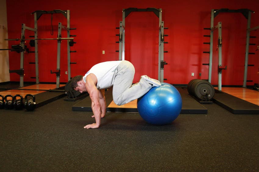 Exercise Ball Pull-In, end