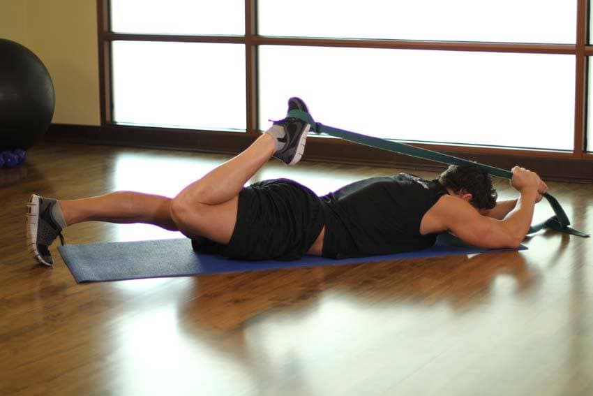 Estiramiento intermedio de flexor de cadera y cuádriceps, final