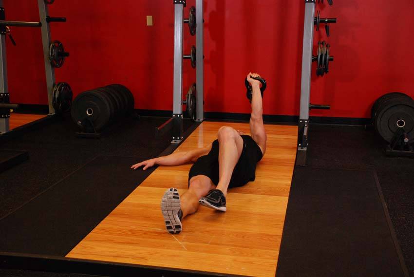 Kettlebell Turkish Get-Up (Squat style), start