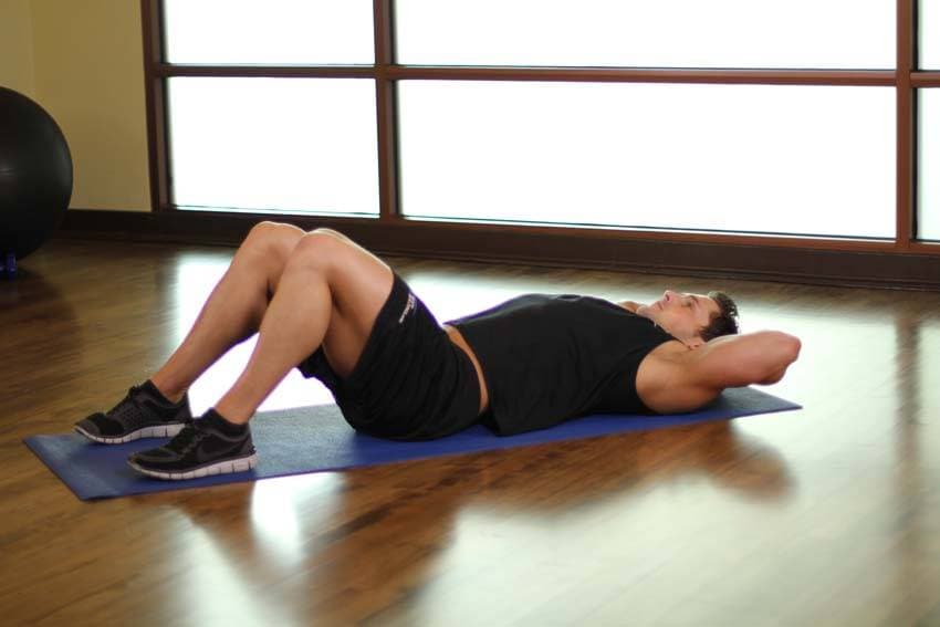 Una rodilla al pecho, inicio